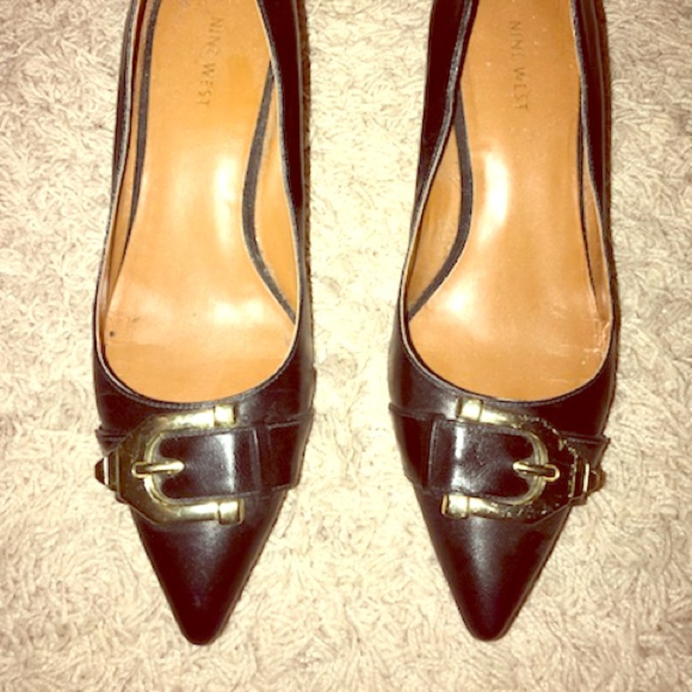 Nine West Black Pumps Kitten Heel Size 9.5